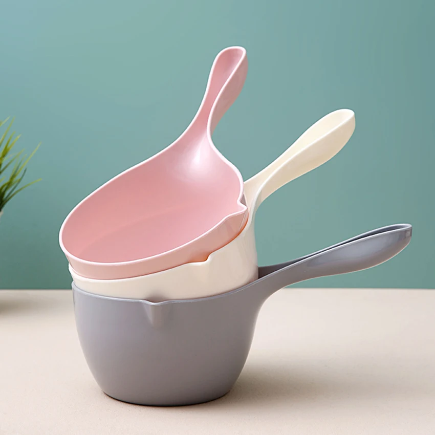 Plastic Water Scoop, Plastic Water Ladle Bath Ladle Dipper Shampoo Cup Household Accessories for Kitchen Bathroom
