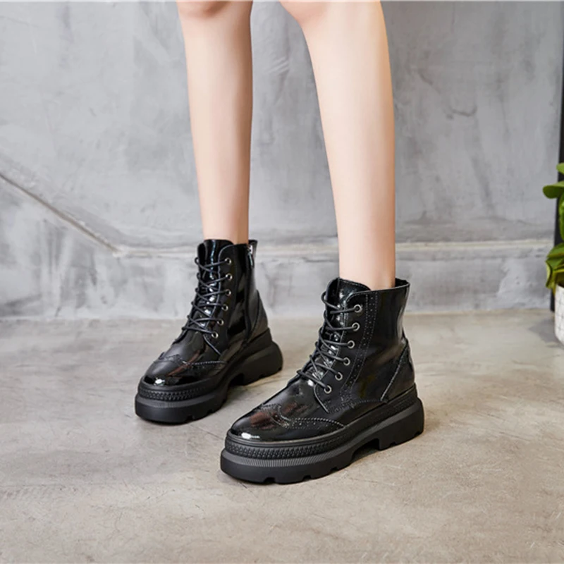 

Winter Shoes Women Patent Leather Platform Boots Ladies Shoes 2019 Winter Warm Plush High Heels Boots For Woman Wedges Shoe