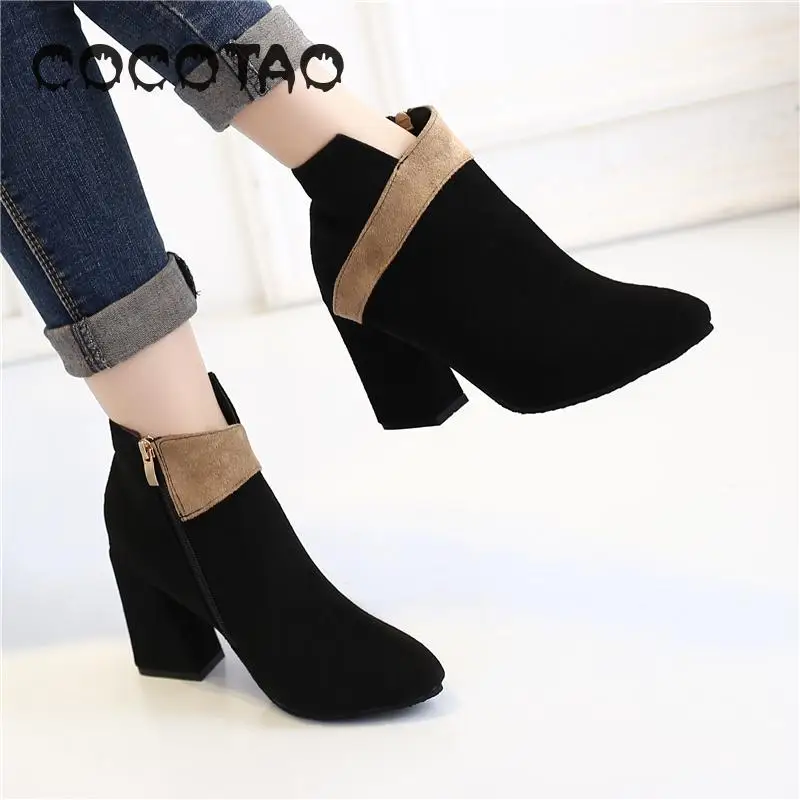 

Autumn And Winter 2019 Fashion Short Barrel Martin Boots Pointed High Heel Thick Heel Side Zipper Women's Short Boots 35