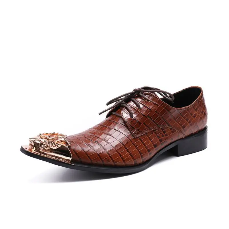 Britse Vintage Bruin Lederen Schoenen Mannen Nieuwe Metalen Neus Wedding Party Formele Mannelijke Hak Lace Up Bedrijf Werk Jurk schoenen Britse Vintage Bruin Lederen Schoenen Mannen Nieuwe Metalen Neus Wedding Party Formele Mannelijke Hak Lace Up Bedrijf Werk Jurk schoenen