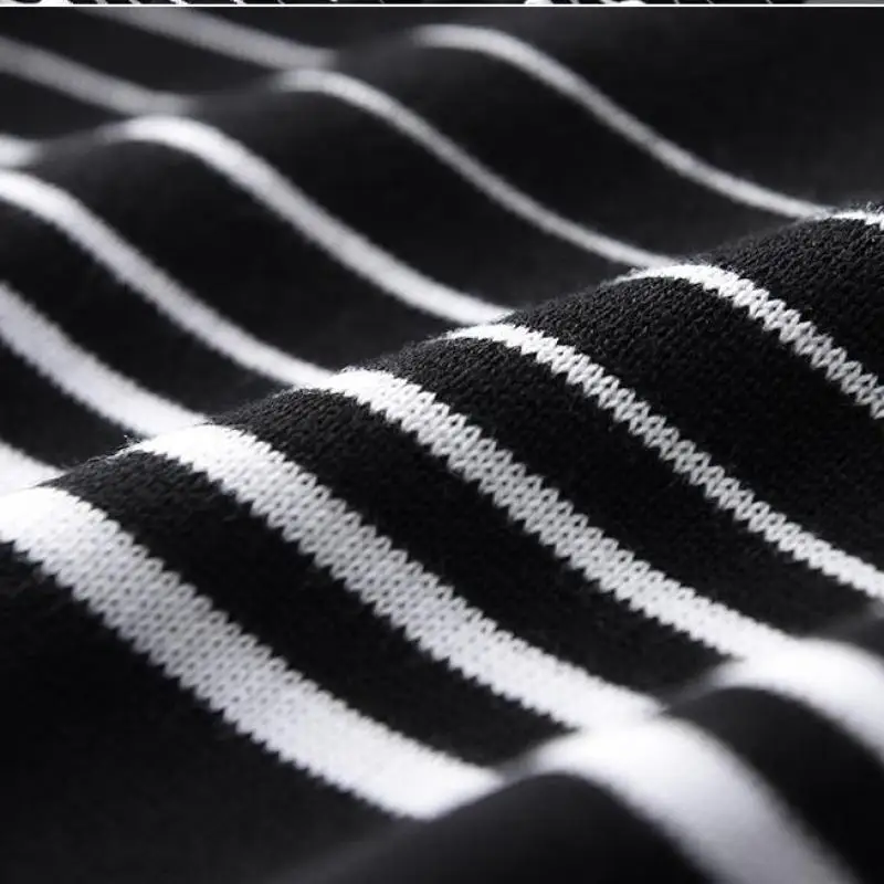 Minglu Autumn Men Sweater Luxury Round Collar Stripe Knitting Pullover Sweter Men Fashion Casual Slim Fit Mens Sweater 4XL