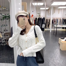 MISHOW осенний волнистый вязаный свитер Женский приталенный однобортный короткий свитер с длинным рукавом и v-образным вырезом Топы MX19C5248