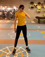 Ropa de Yoga ajustada para mujer, camiseta de secado rápido, movimiento de alta elasticidad, transpirable, Fitness