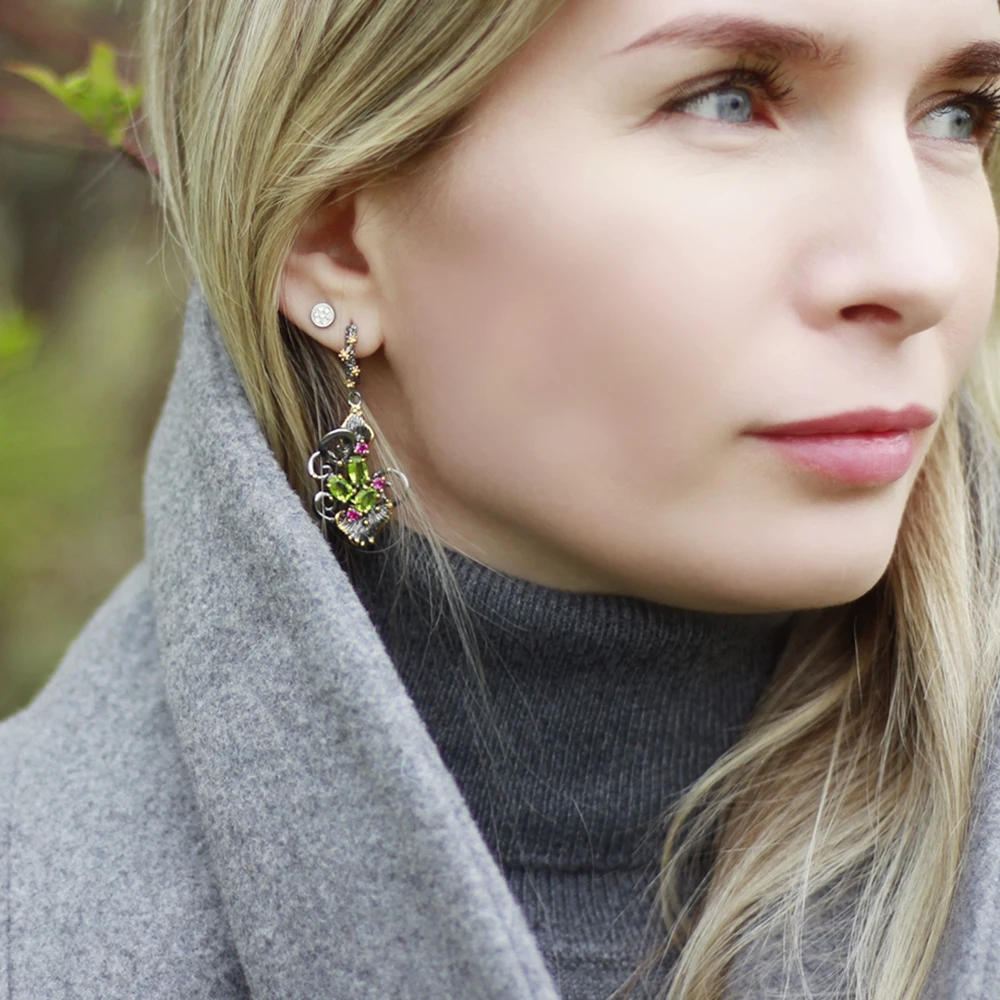 Olivine dangle earrings (3)