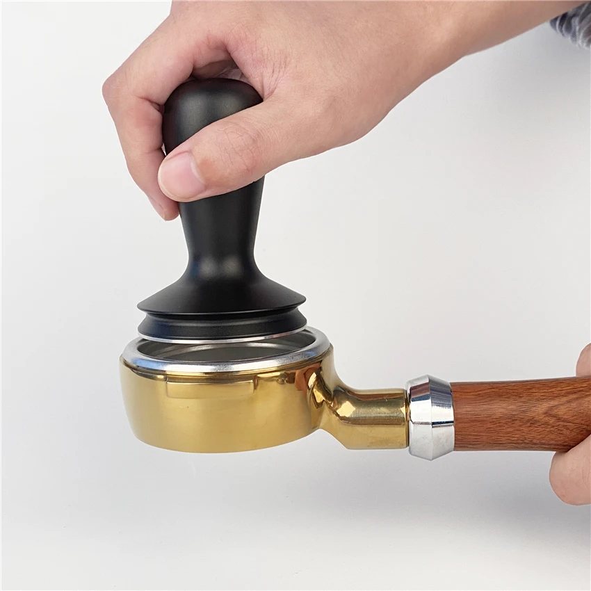 0c8330f360d1bad21e37b7eecd7bc61