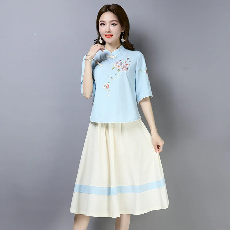 

Hipster Embroidery the Republic of China-Style Chinese Style Tops + Elastic Waist Skirt Set