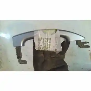 

3972899 handle Outside Rear Left Ford Focus Hatchback (CHAP) 1.8 Tdci Turbodiesel