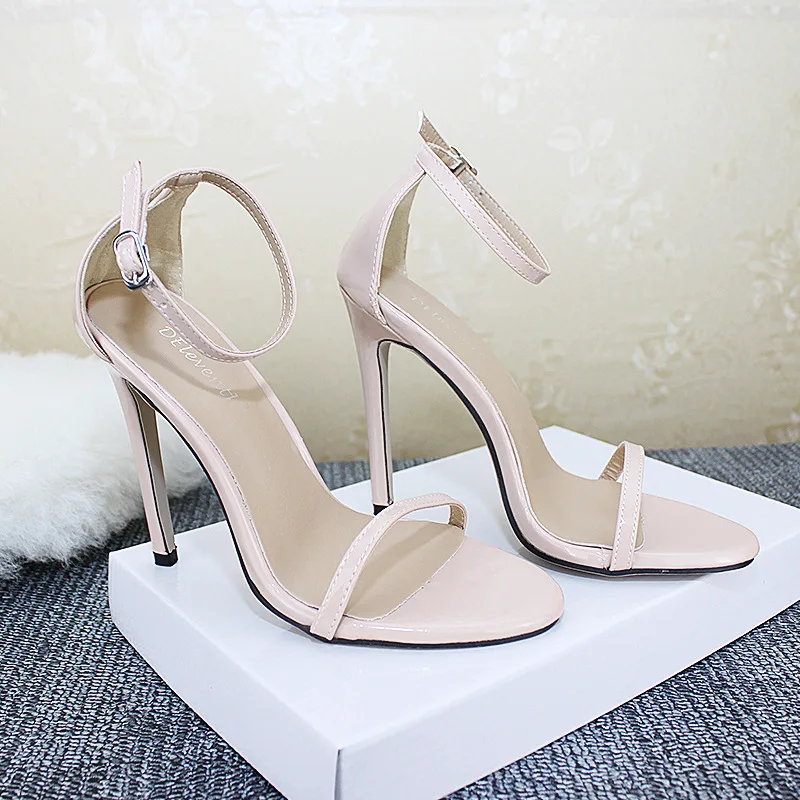 pencil hill sandal for girl