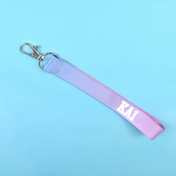 EXO Keychains of all Idols - Image 3