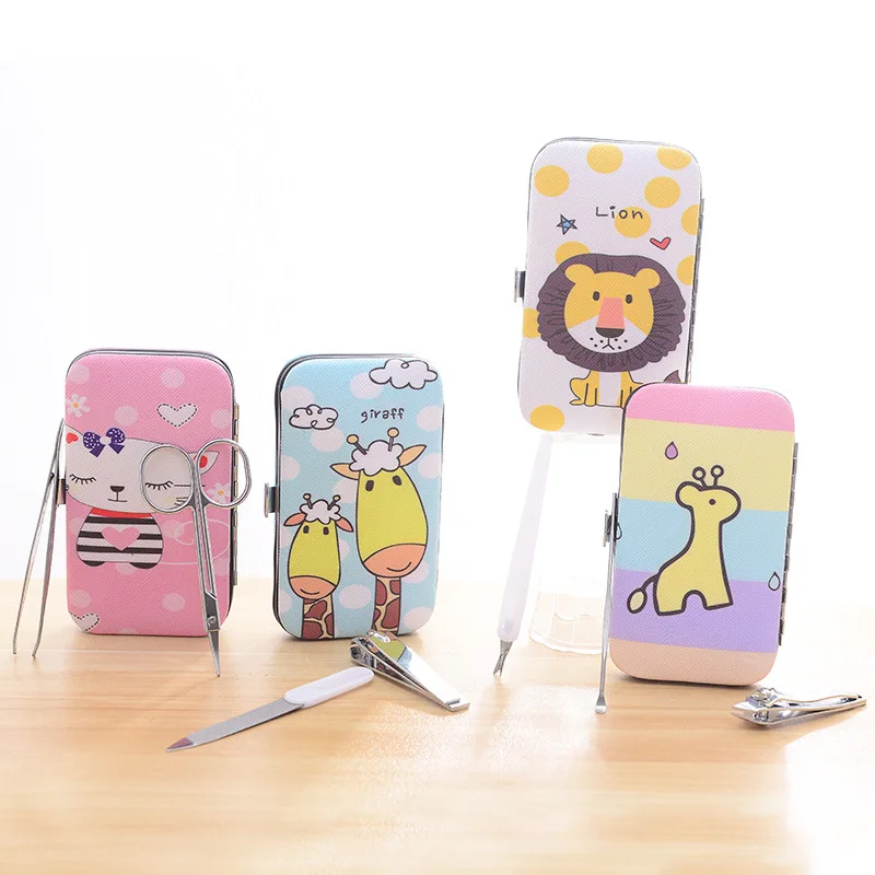 

Stainless Steel Nail Clipper Kit Nail Care Tools Set Eyebrow Multipurpose Scissors Ear Pick Cuticle Nail File 7pcs Nail Trimming