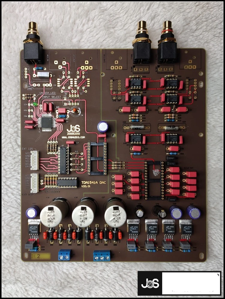 

Декодер Hi-Fi Forum на 10-ю годовщину TDA1541 DAC, полуготовая продукция