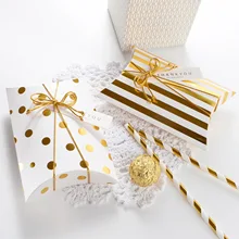 Missye Store Высококачественная Золотая штамповка креативная Заказная счастливая коробка Подушка Форма Рождественская подарочная коробка