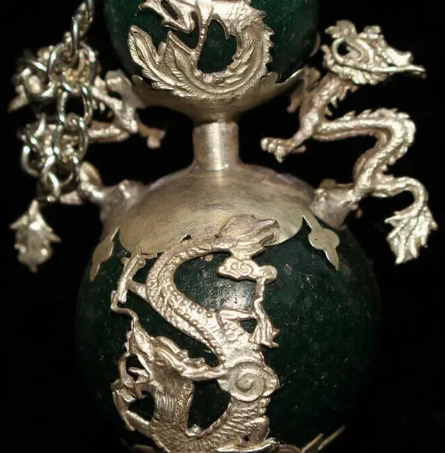 Chinese Antique Old Jade Armor Tibet Silver Hand Carved Dragon Snuff Bottle 