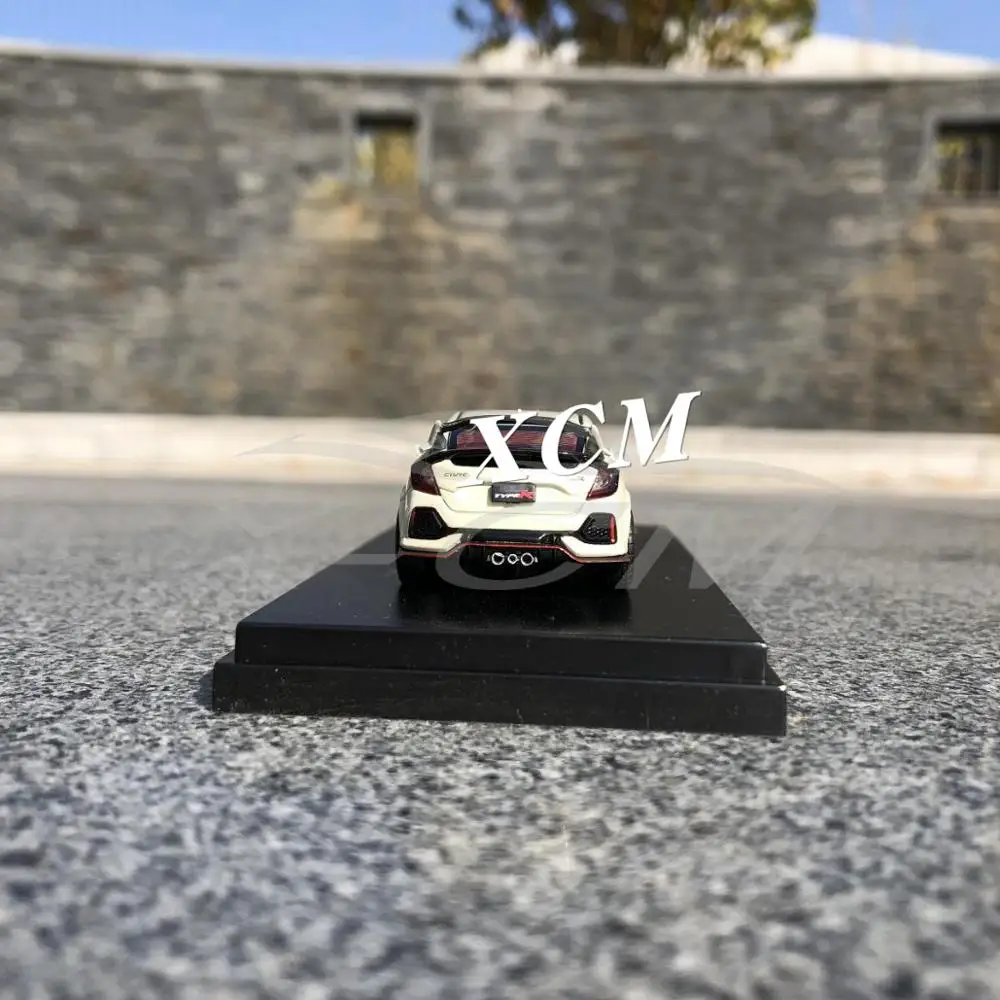 Литье под давлением модель автомобиля ЖК-дисплей модели для Тип-R 1: 64(белый)+ маленький подарок