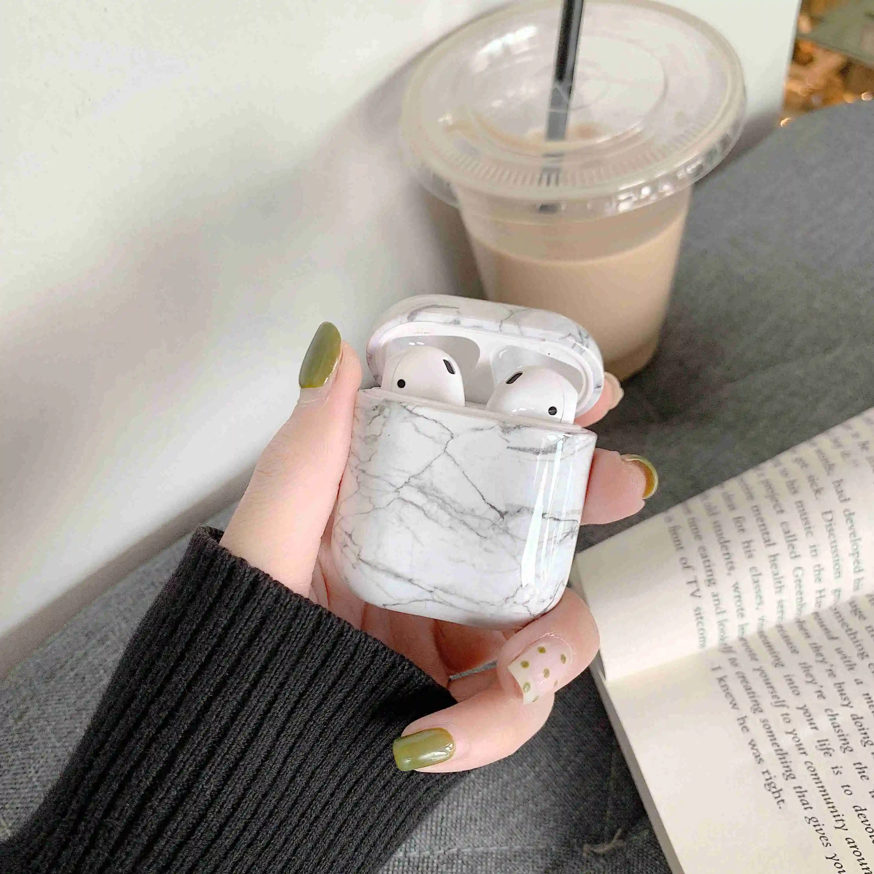 

2019 New Stylish Classic Marble Design Shockproof Earphone Case For Airpods 2 1