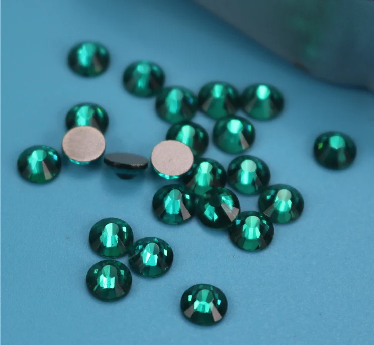 Размер s8 малахитовые зеленые блестящие стразы без горячей фиксации плоское с