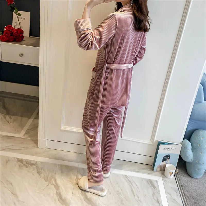 Winter New Gold Velvet Women Pajama Set Thicken Keep Warm Pyjamas Set With Belt Slim Sleepwear