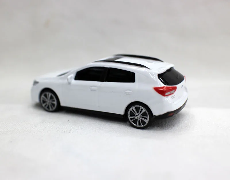 Импортные товары, подарок 1: 64 металлическая модель автомобиля Subaru игрушка модель автомобиля