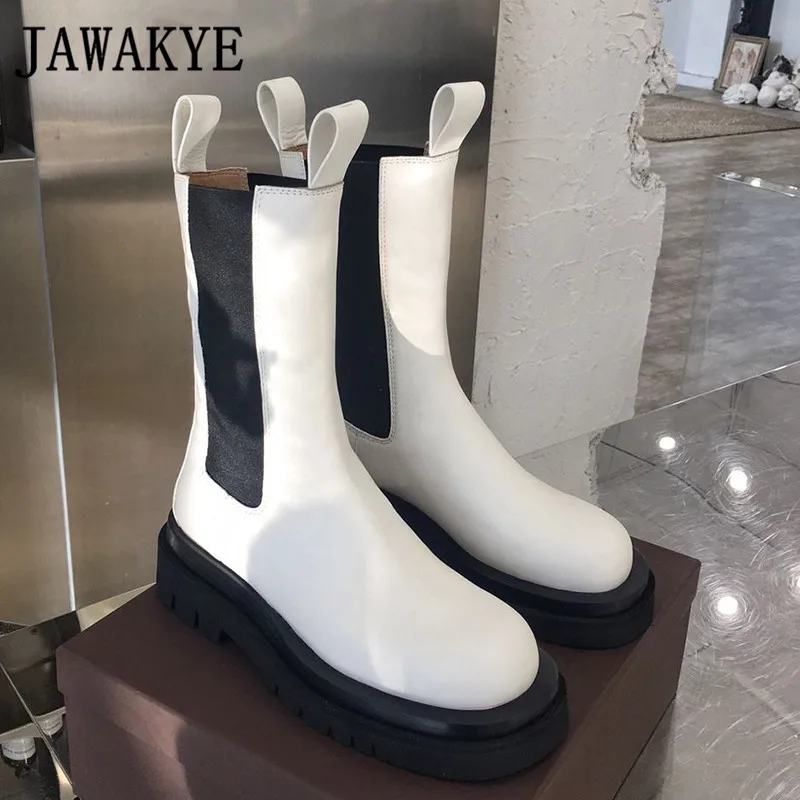 New Corrugated Round toe Thick bottom ankle Boots for women brown black wave Leather Runway Shoes flat Motorcycle Martin boots - Цвет: white smooth