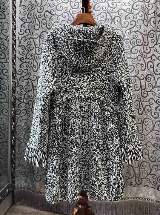 Early Autumn New Female Necktie Hat Decoration Long Sleeve Knitted Jacket 919