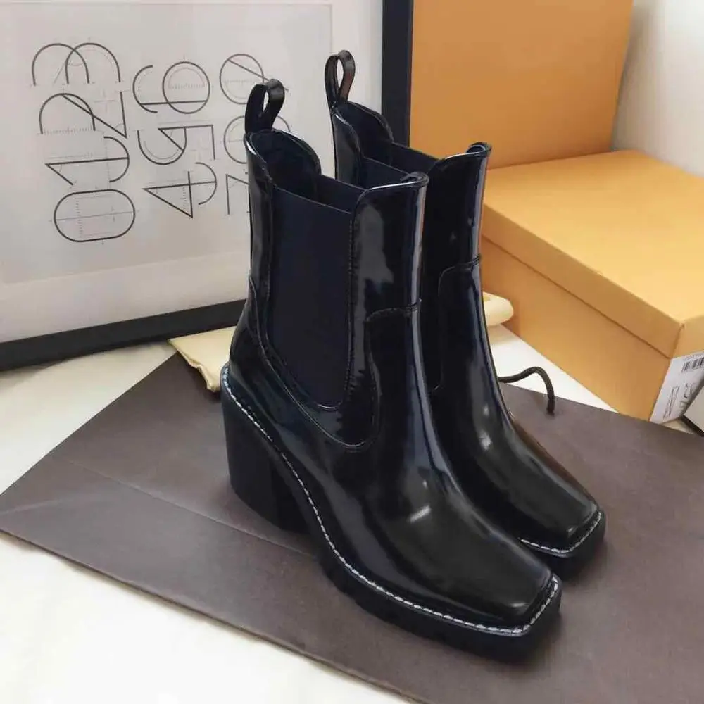 Ботинки женские из лакированной кожи короткие сапоги квадратный носок высокий