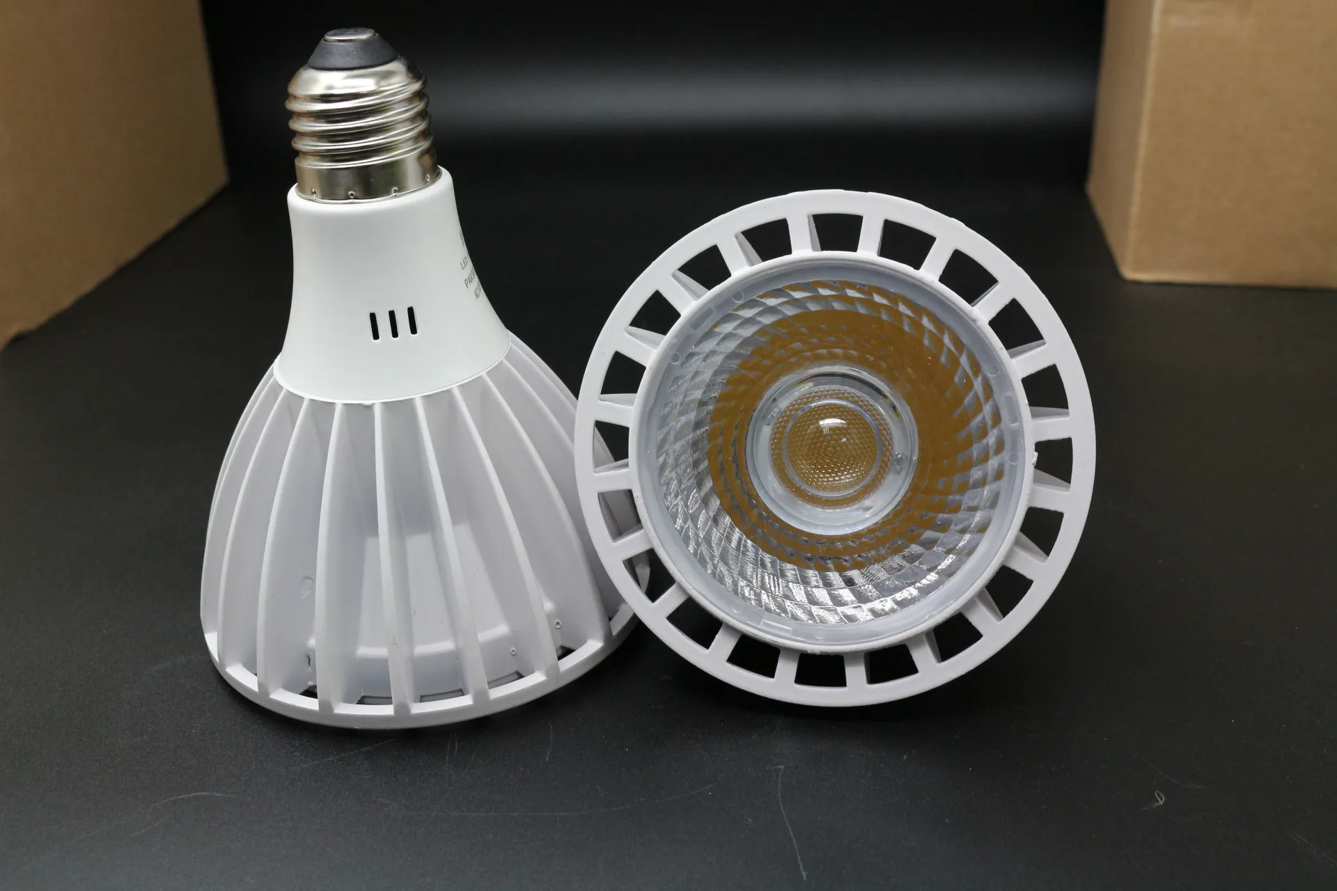 Par30 cob OSRAM точечная лампа 30 Вт железнодорожная лампа источник света литье 30WCOB Papao магазин одежды 30 Вт