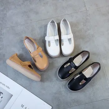

2019 spring new fashion simple solid color flat shoes women leather comfortable wild Oxford soles casual shoes.