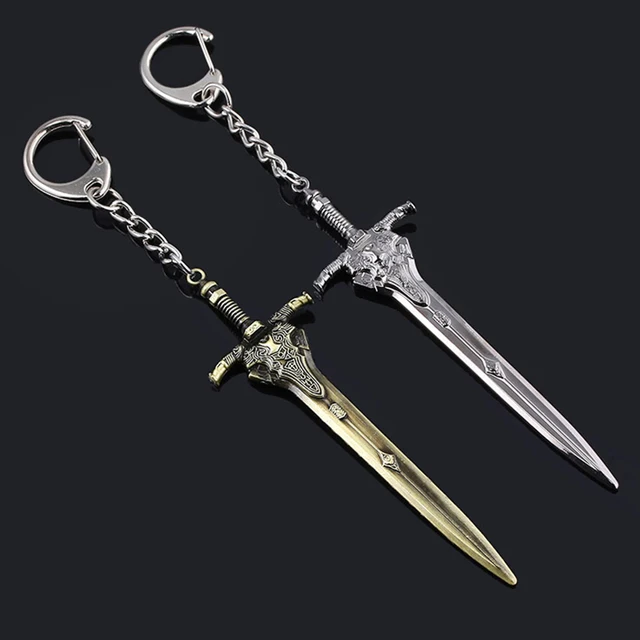 Dark Souls 3 Artorias Sword Keychain: The Perfect Accessory for Gamers