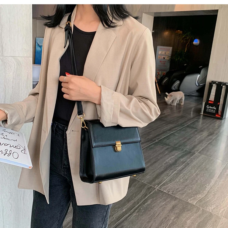 Винтажная модная женская квадратная сумка Новая высококачественная кожаная женская дизайнерская сумка с замком на плечо сумка-мессенджер дорожная сумка