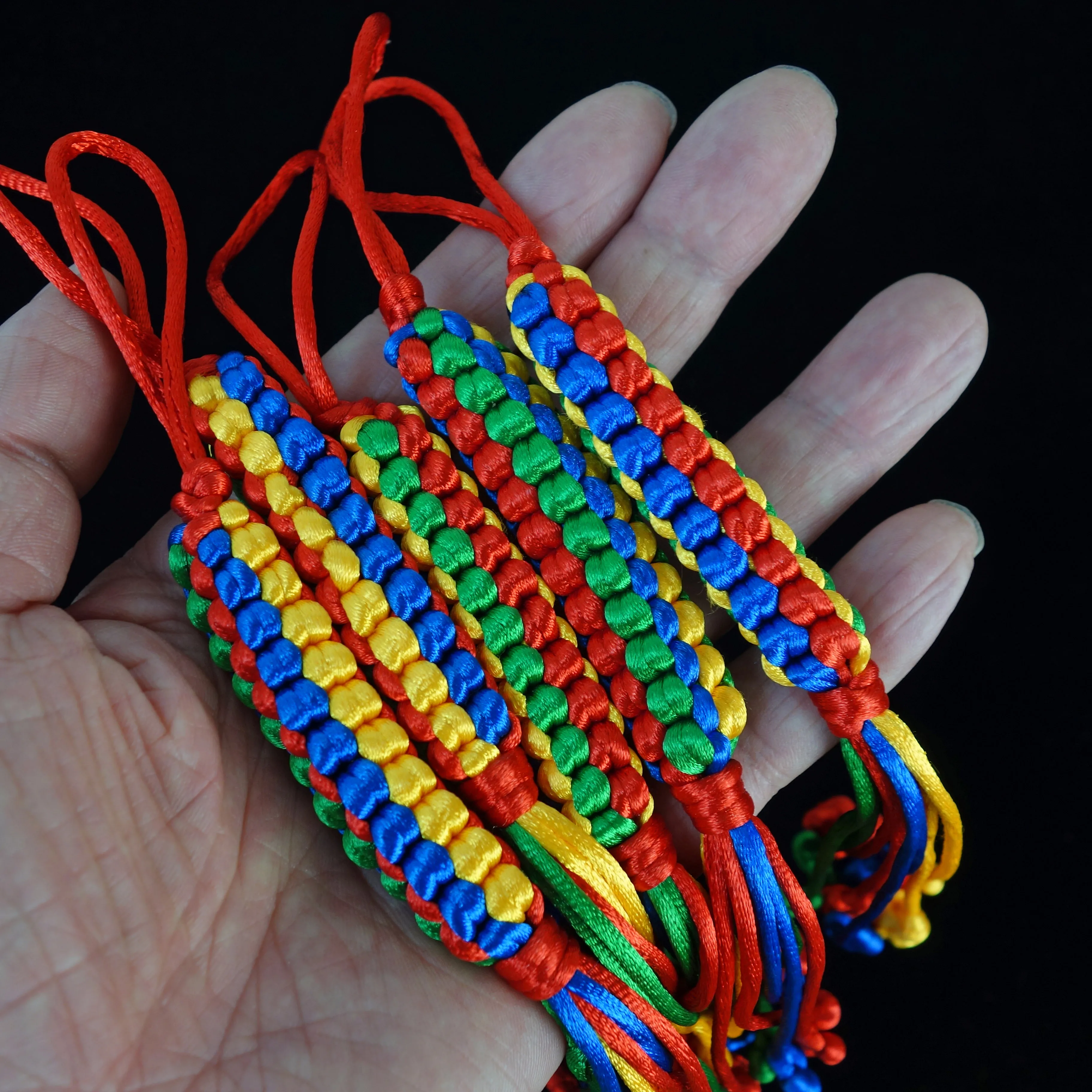Hand knitted Color Nylon Line Knotted Pendant,Tibetan Buddhism Represent Auspicious Can Avoid Disaster Home Accessories