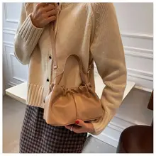 

2021 New Advanced Fashion Pleated Bag Small Bag Women's Light Soft Pu Leather Messenger Bag Leisure Fashion Versatile Handbag