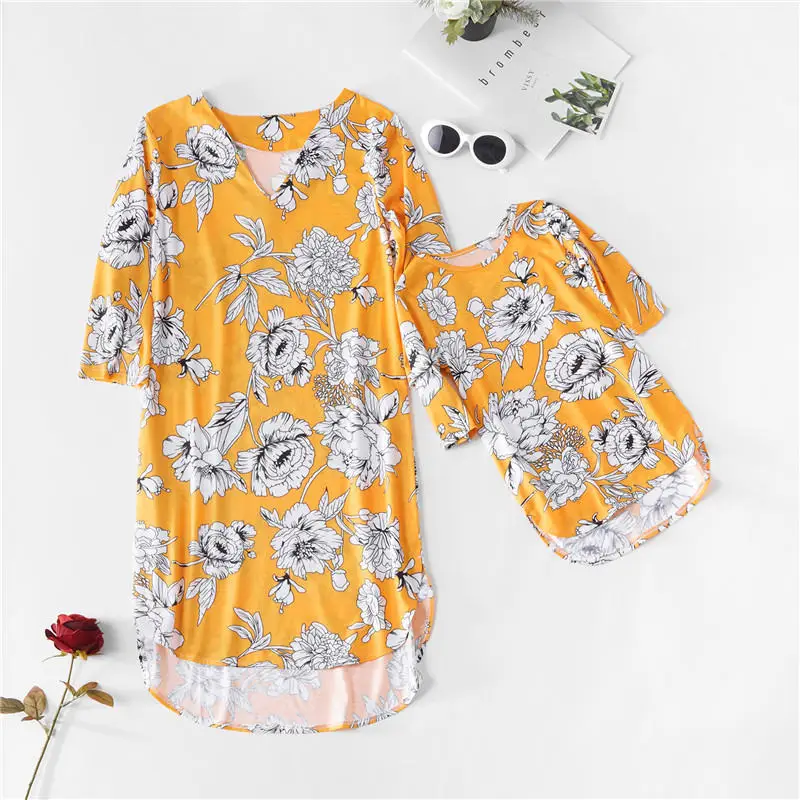 C0490 Color 11 Осенние платья для мамы и дочки одежда для мамы и дочки платье в горошек с длинными рукавами и кукольным воротником платье для мамы и дочки C0545 - Цвет: C0490 Color 11