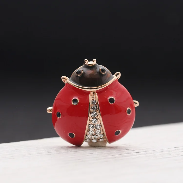 

SUN & CLOUD Korean-style Korean Style Red Oil Drop Beetle Brooch Cartoon Brooch Brooch Men And Women