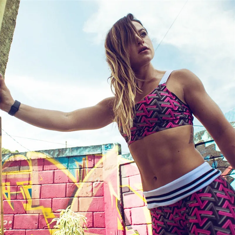 Женская одежда леди Фитнес печать поглощение влаги и потливость костюм для бега