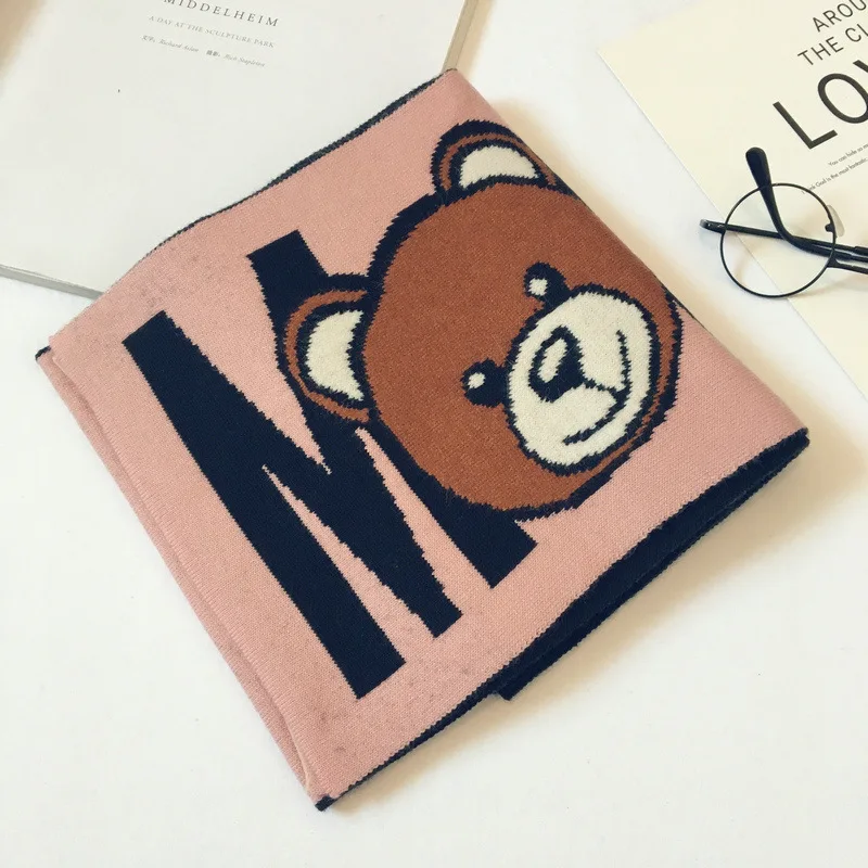 Корейская мода мультяшный медведь шарф с медвежонком дикие буквы двойной вязаный шерстяной детский длинный шарф нагрудник - Color: Pink