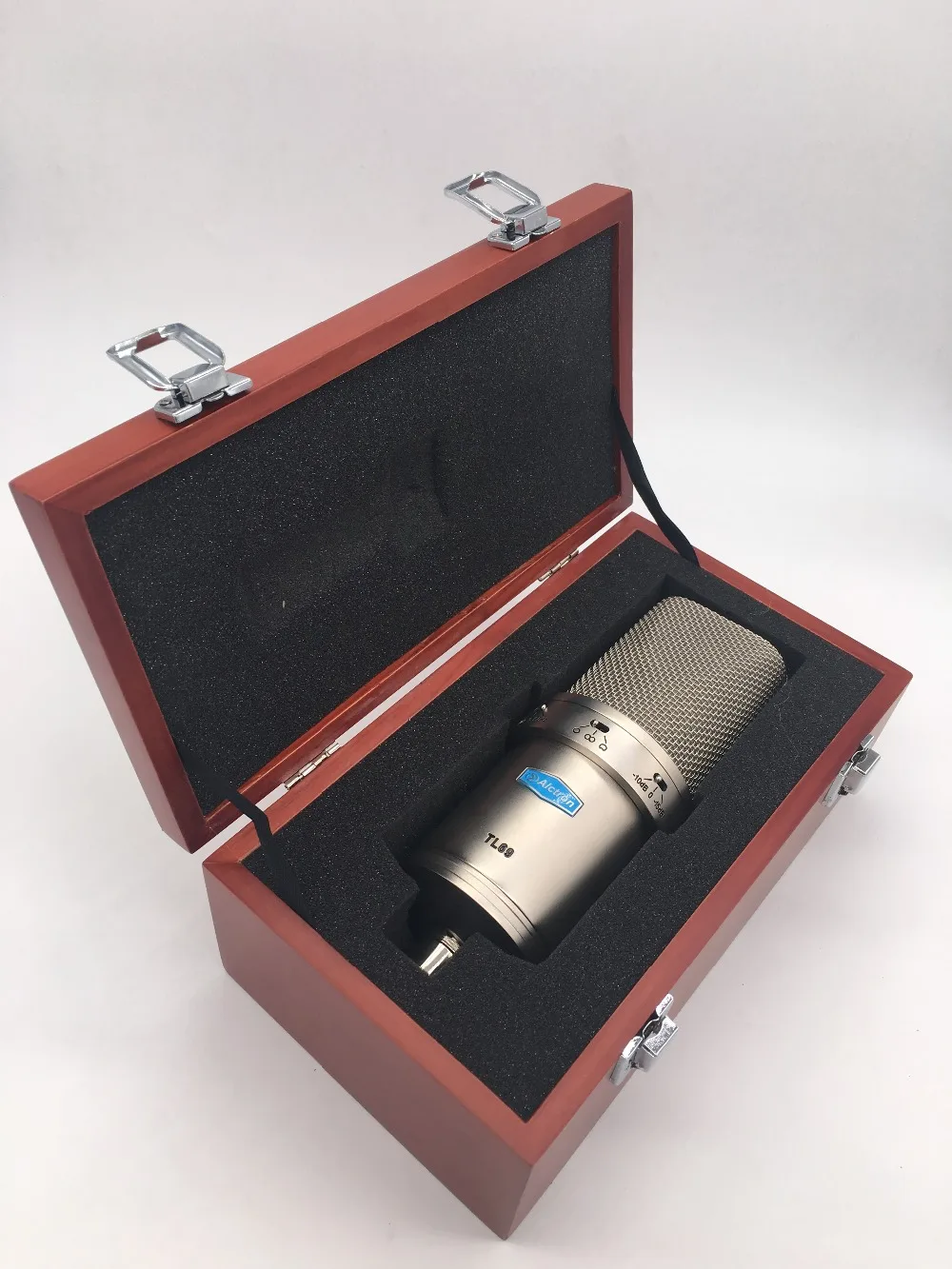 Alctron TL69 Professional Large Diaphragm Multi-Pattern Studio Condenser Recording Microphone,Recording Mic
