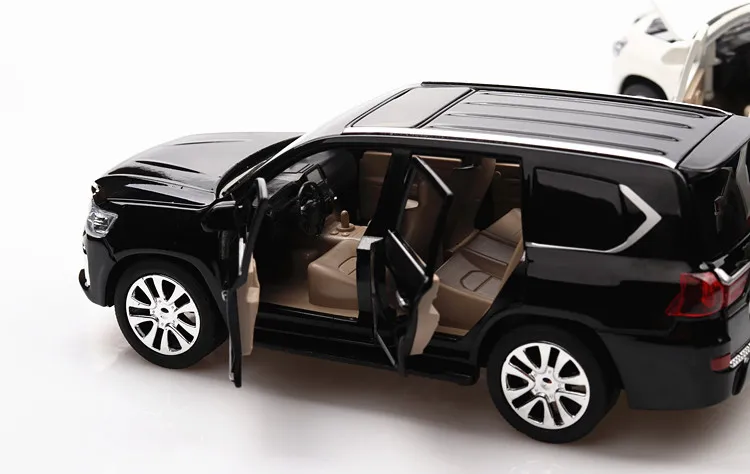 Литой 1:24 Масштаб Lexus lx570, модель автомобиля из цинкового сплава, звук и светильник, детские игрушки, модель автомобиля самолета, детские игрушки