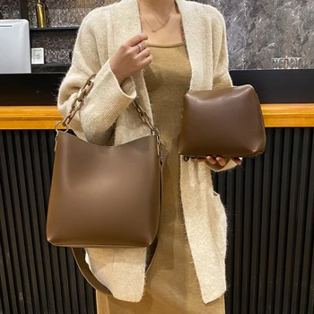 

Designer Crude Chain Bucket Handbags PU Leather Casual Crossbody Bags for Women Shoulder Bag Solid Color Hand Bags Women 2021