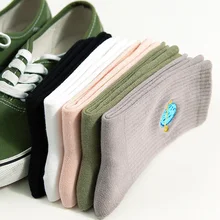 Вязаные женские хлопковые носки с милым вышитым узором; Calcetines Termicos Mujer; зимняя модная забавная обувь; Chaussette Femme