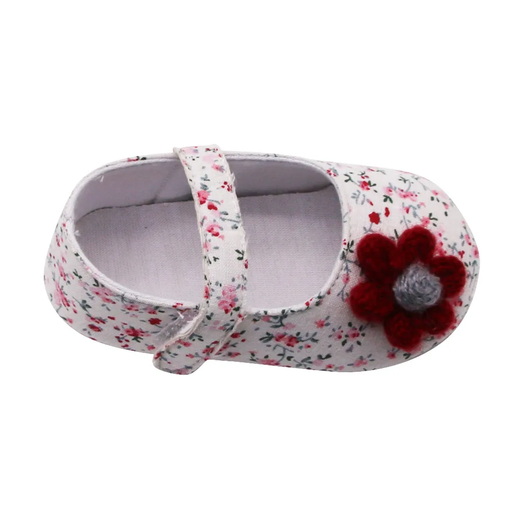 Обувь для новорожденных девочек с цветочным принтом и аппликацией; обувь на мягкой подошве для малышей; пинетки для малышей