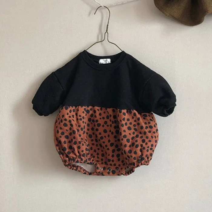Зимние Детские Модные леопардовые Лоскутные боди; г.; флисовая утепленная одежда с длинными рукавами для маленьких девочек; От 0 до 2 лет
