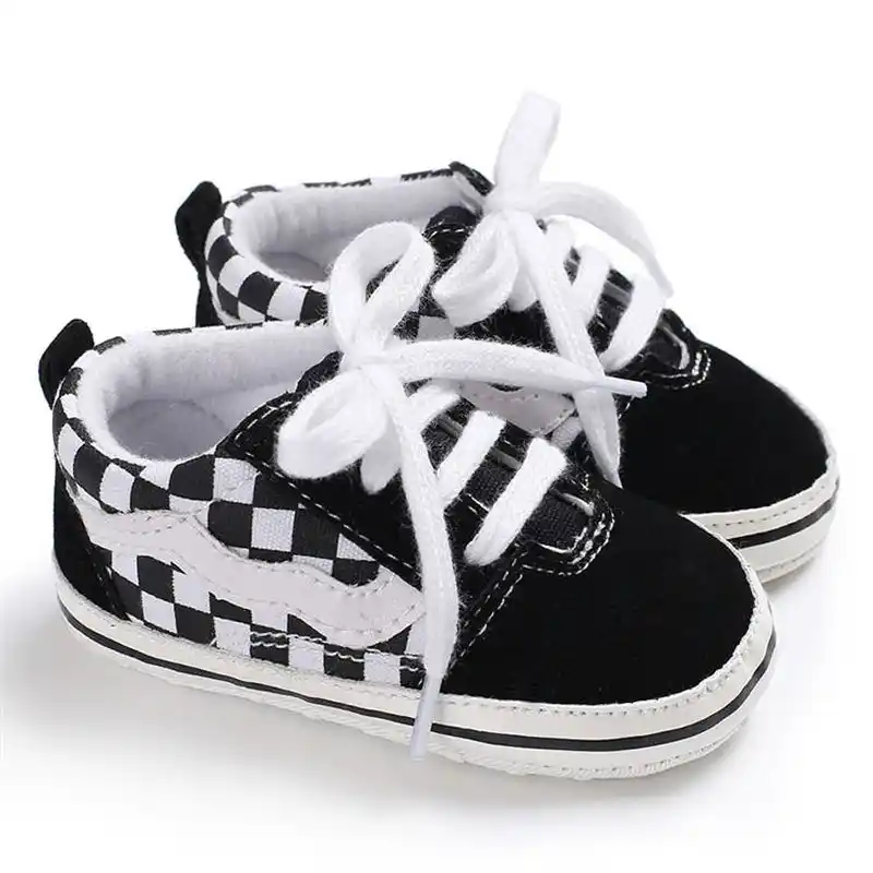 infant plimsolls