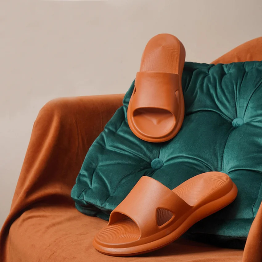 

New Casual Slippers Summer Home Men Women Soft Simple Shoes Non-slip Bathroom Slides Couple Indoor Platform Slippers Mujer Pisos