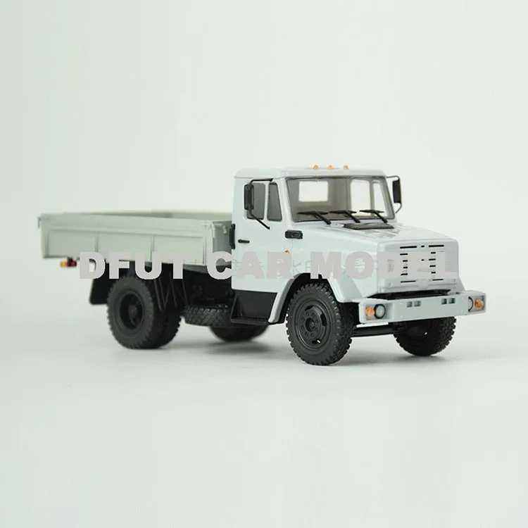 Литой автомобиль 1:43 Zil-4333 литой модельный автомобиль игрушка в коробке для подарка/коллекции/детей/украшения