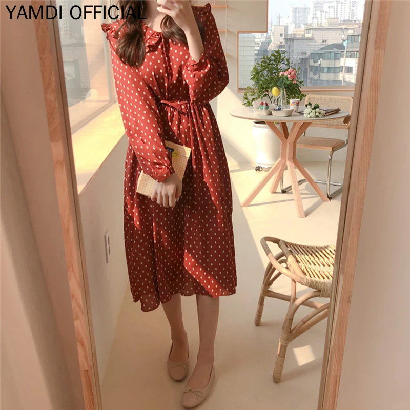 

YAMDI Women Chic Chiffon Dresses 2019 New Fashion Long Sleeve Dress Female Polka Dot Bohemian Runway Beach Loose Boho Midi Dress