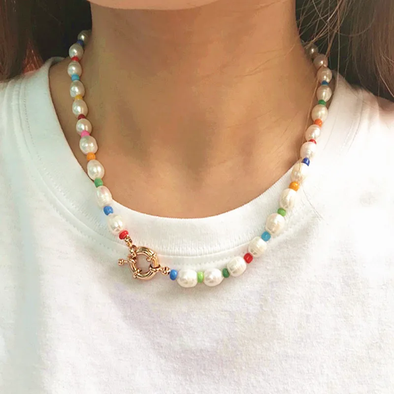 Boho-Puka-Natuurlijke-porceleinslak-Shell-ketting-vrouwen-verklaring-parel-barokke-bijoux-choker-ketting-Collier-de-coquillages (1)