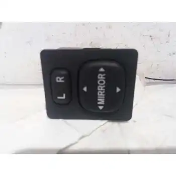 

183574 769746C Rear View Toyota Corolla Verso (r1) 2.2 Turbodiesel Cat