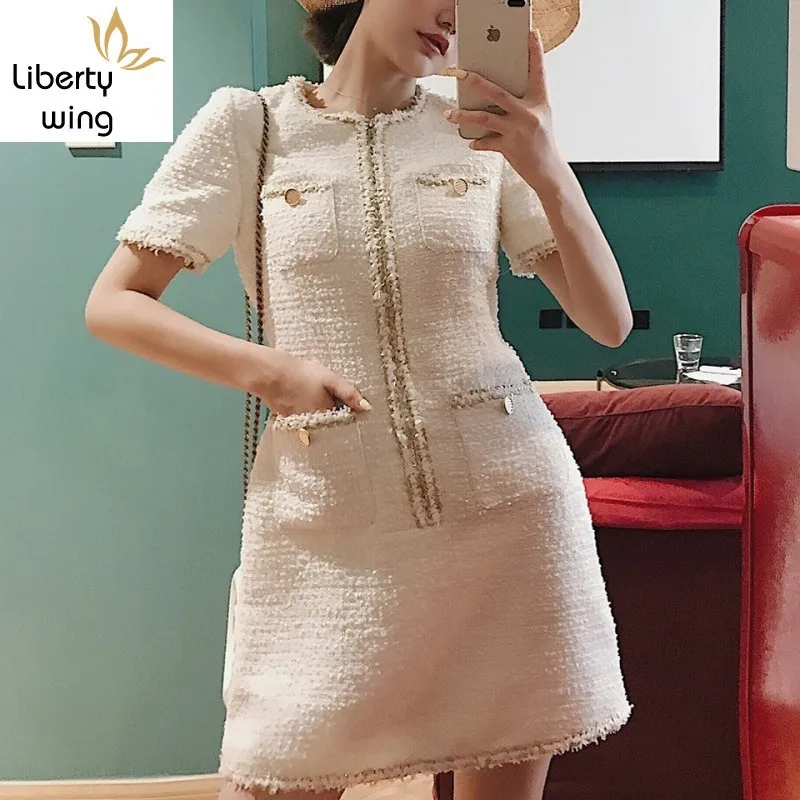 

Fashion Women 2020 New Tweed Short Sleeve Twill Tassels Mini Pearls Pink Elegant Ladies O Neck Slim Fit Party Dress