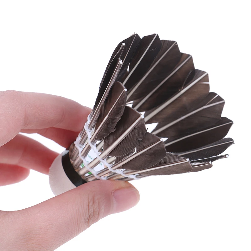 12 szt. Badminton czarne gęsie pióro w dół lotka do badmintona wolant