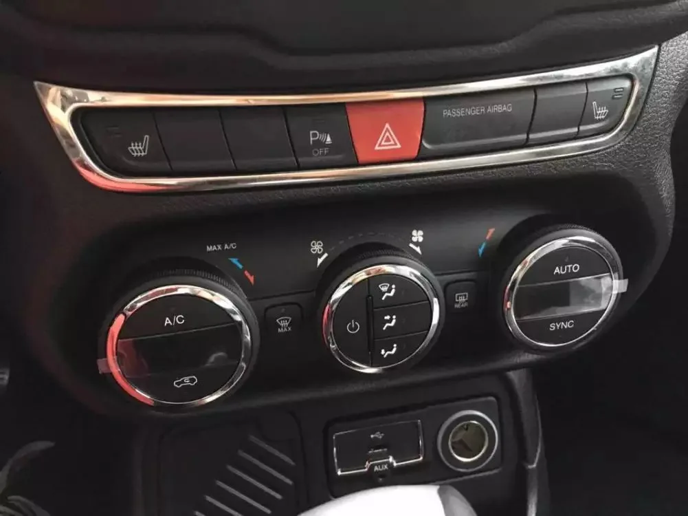 

Jeep Liberty Man Control Button Shiny Hoop Jeep Liberty Man Only Refit Supcon Button Decoration Shiny Hoop